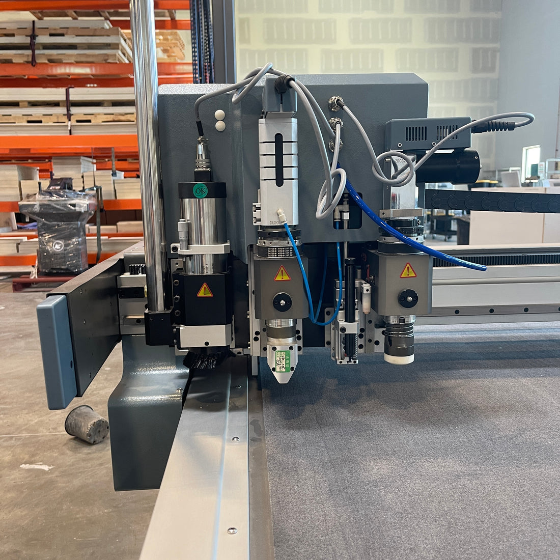 50% OFF Used Research Machine: RUIZHOU Oscillating Knife Cutting Table