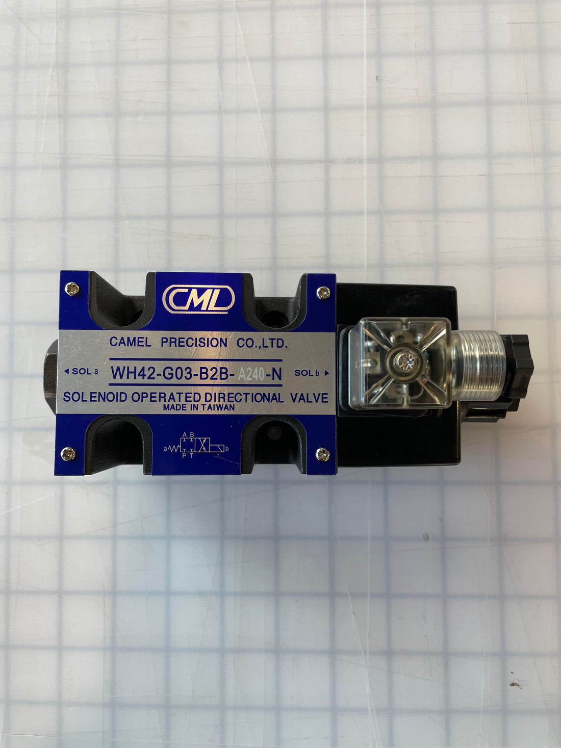 CML solenoid directional valve / WH42-G03-B2B-A240N / 4 Ways 2-Positions / DIN Connector / High Flow