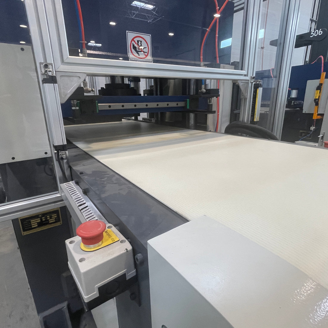 50% OFF FLOOR MODEL! NEW 20 Ton Mini Beam Platen Press with Conveyor Automation Package