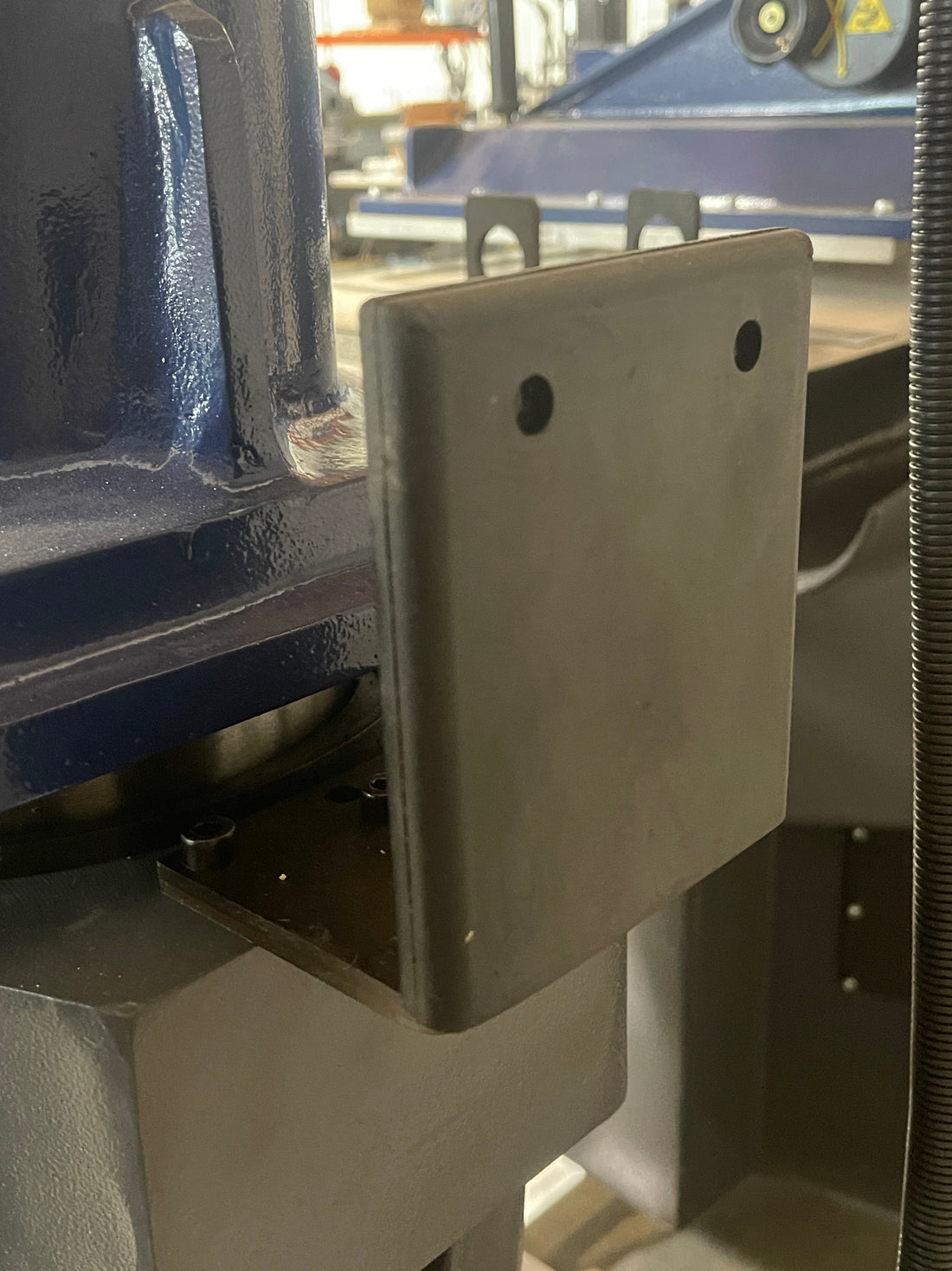 Swing Arm Rotation Stop w/ Rubber Sleeve | 20-30 Ton Models