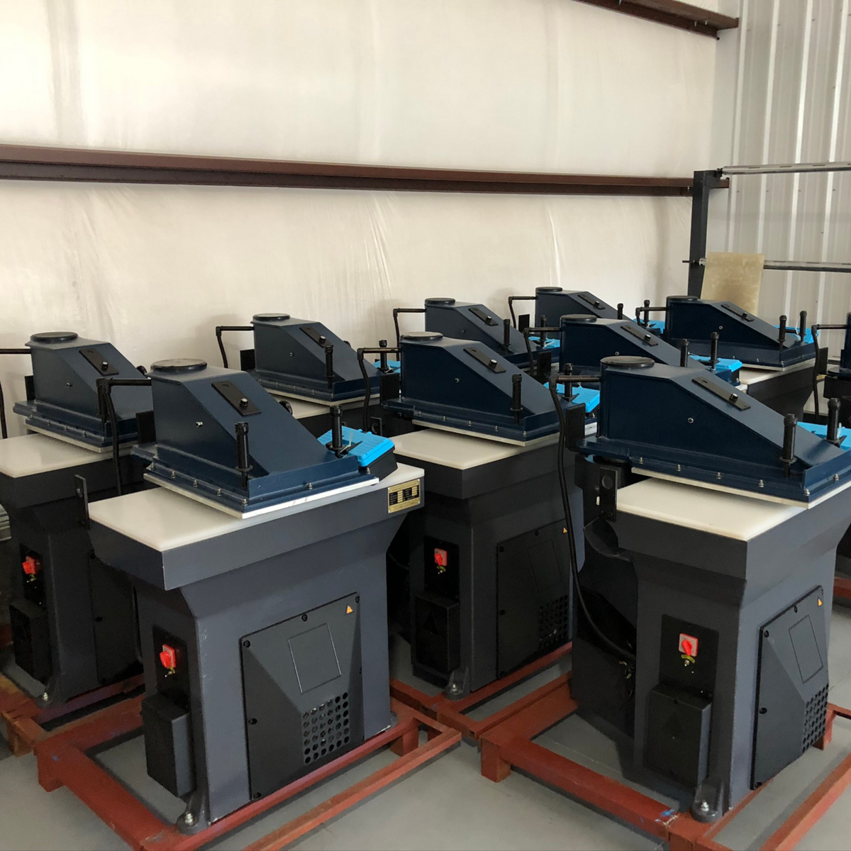 Click Press Die Cutting Machines – HAMMERHEAD INDUSTRIAL