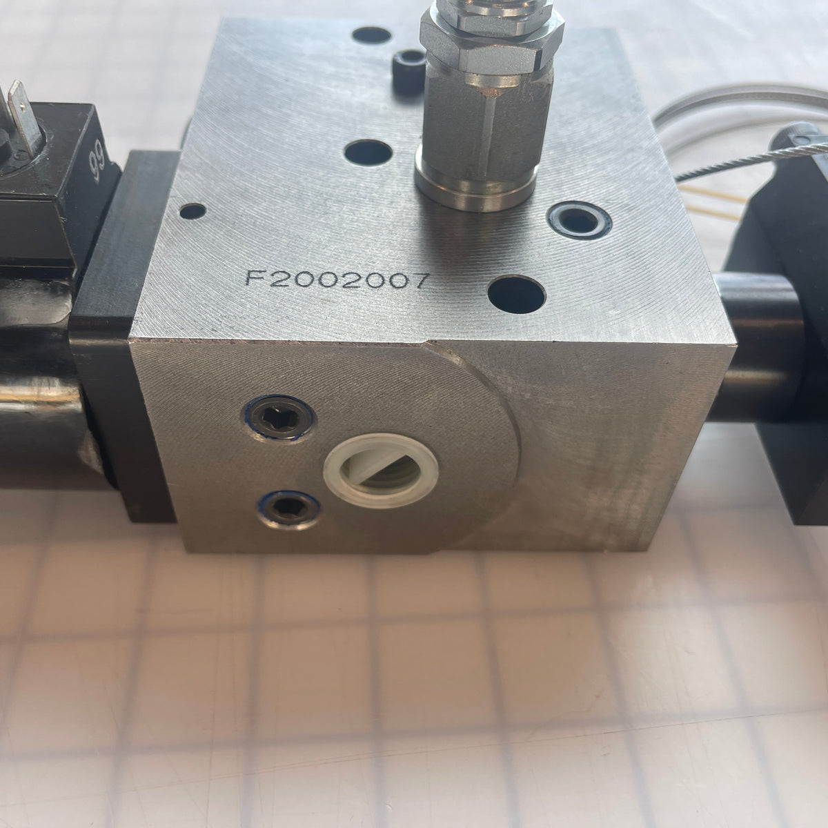 Hammerhead Valve Assembly for Swing Arm Clicker Press | SB Series ...