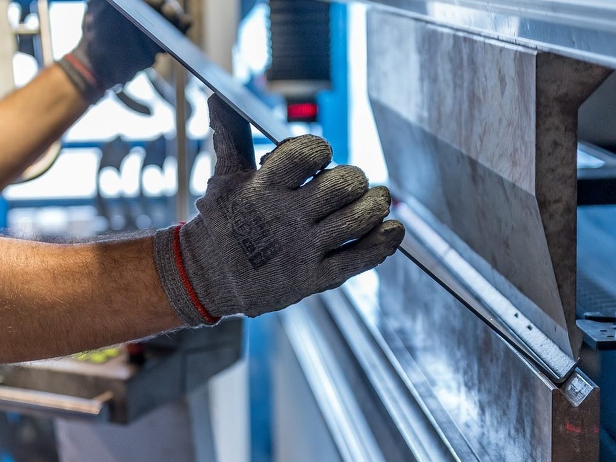 Press brake bending sheet metal (representative photo)